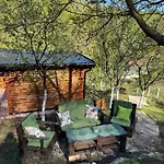 Village Gečat-villa Semesterbostad *