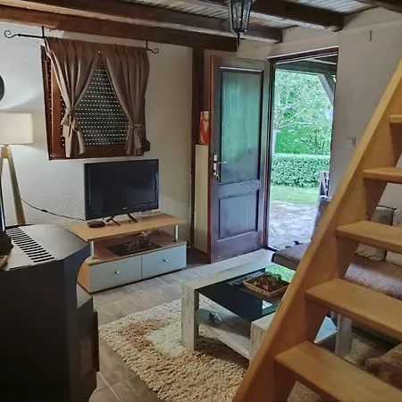 펜션 Villa Una