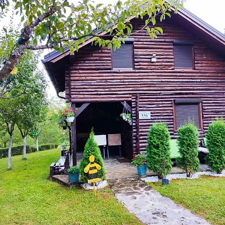 Villa Una 펜션 쿨렌 바쿠프